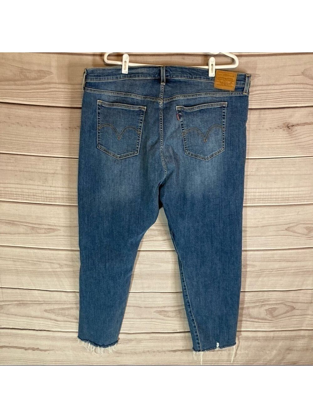 LEVI’S High Waisted Wedgie Fit Distressed Skinny Jeans - Picture 7 of 12